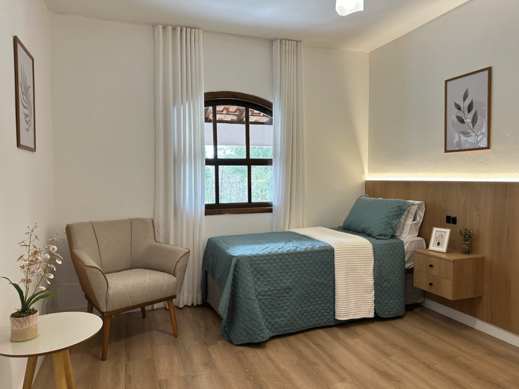 Quarto individual em Casa de Repouso em São Paulo.